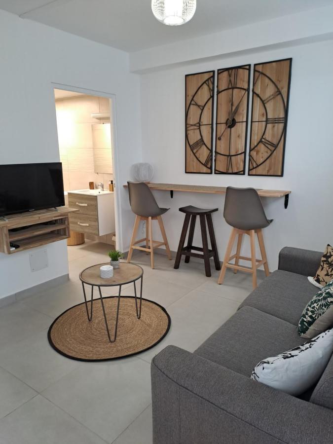 Appartement Cosy, T2 Situe En Centre Ville De Saint-Pierre Eksteriør bilde