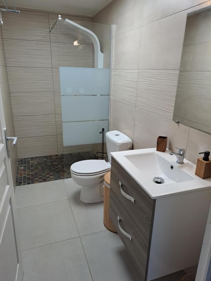 Appartement Cosy, T2 Situe En Centre Ville De Saint-Pierre Eksteriør bilde