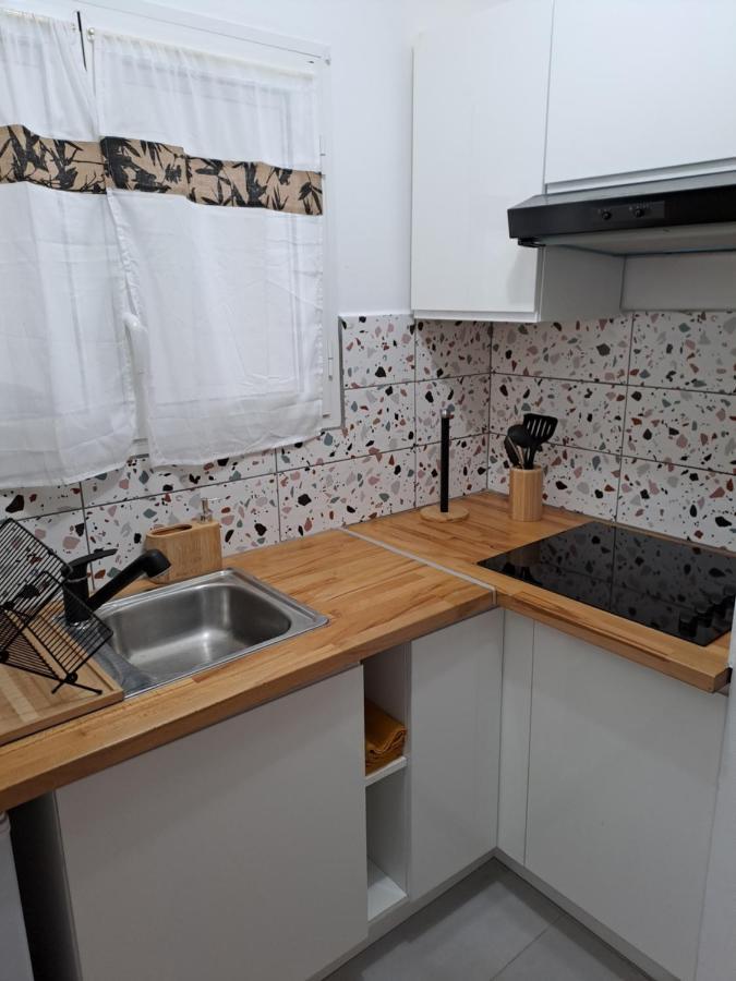 Appartement Cosy, T2 Situe En Centre Ville De Saint-Pierre Eksteriør bilde
